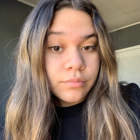 Meet your Posher, Laila - Picture 1 of 1